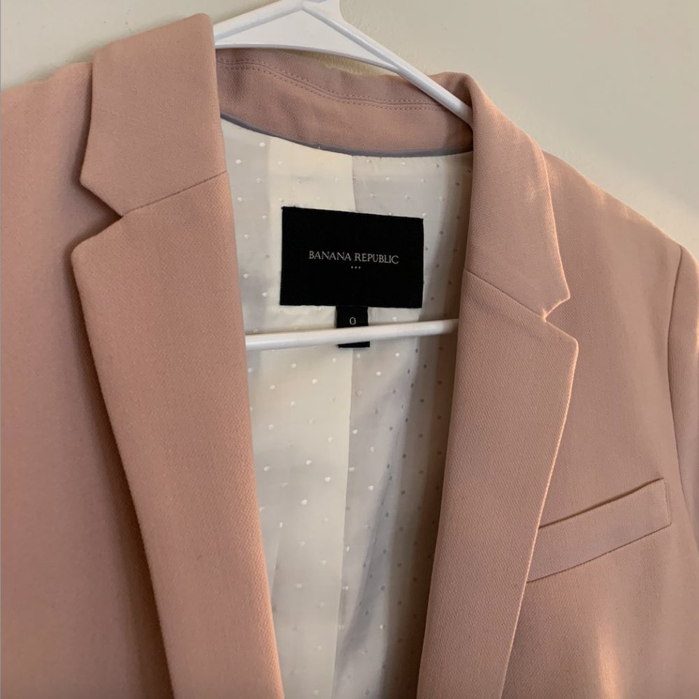 Banana Republic Pink Classic Blazer - Size 0